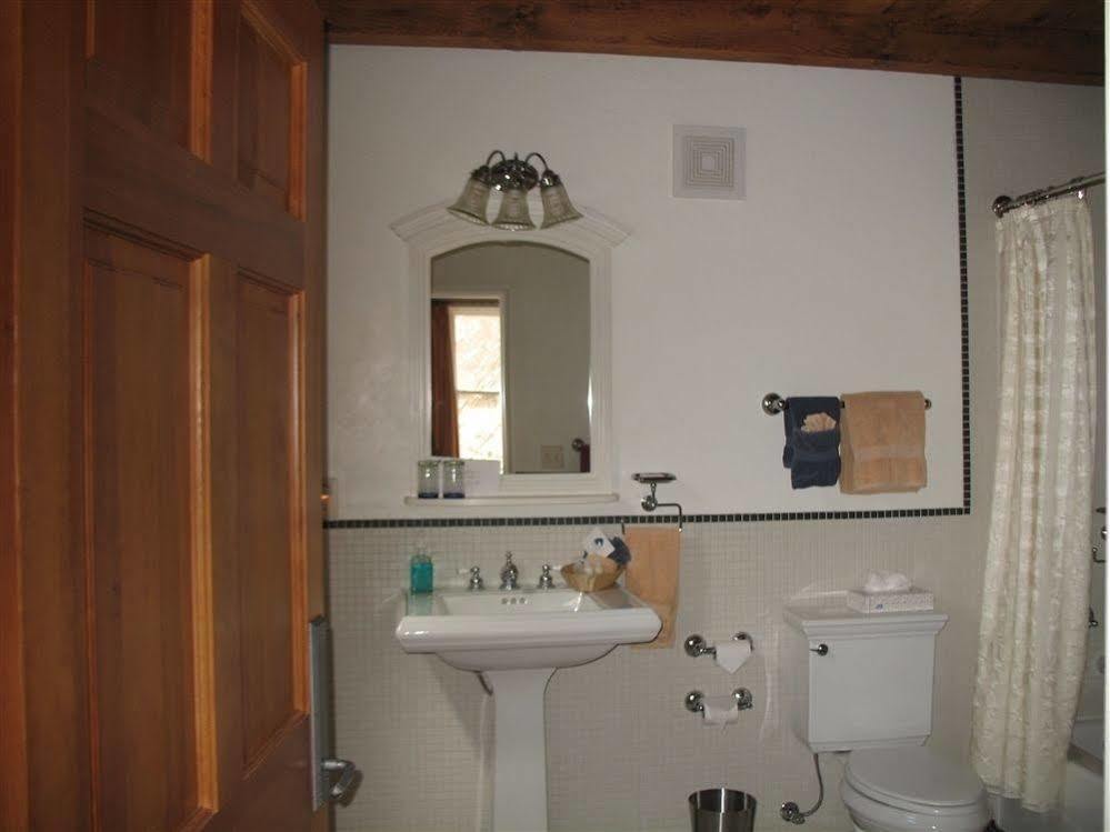 Bear Mountain Lodge Silver City Ngoại thất bức ảnh